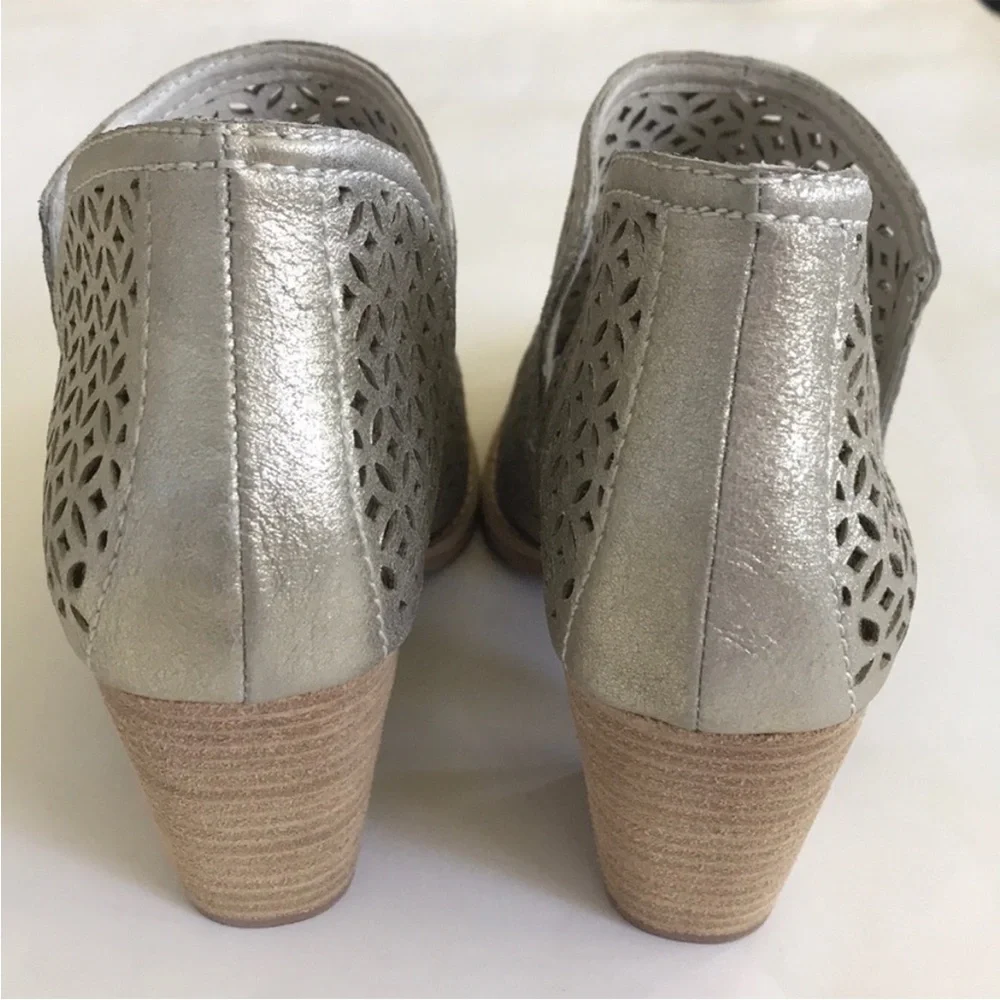 Anthropologie Jeffery Campbell Rosalee Booties - Picture 4 of 7